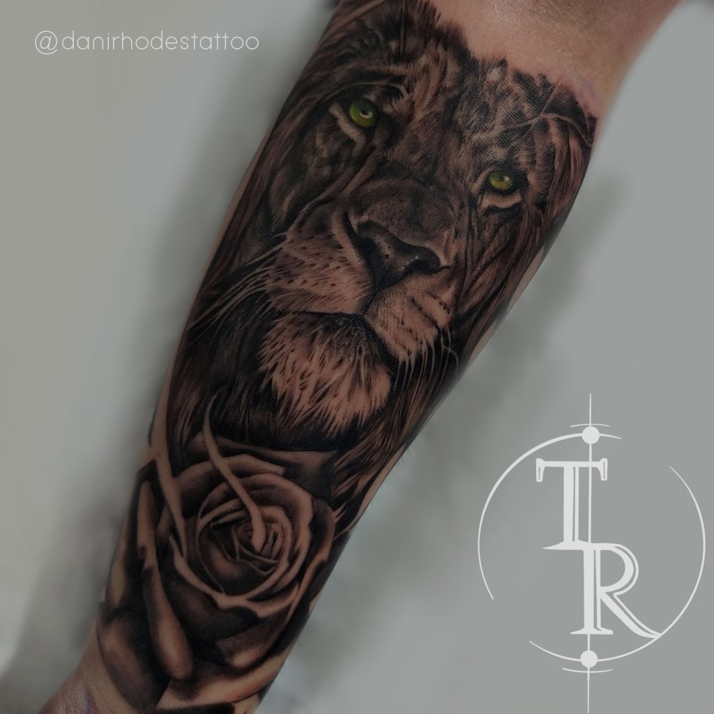 Realism tattoo portfolio Chesterfield example from Tabula Rasa Tattoo Studio