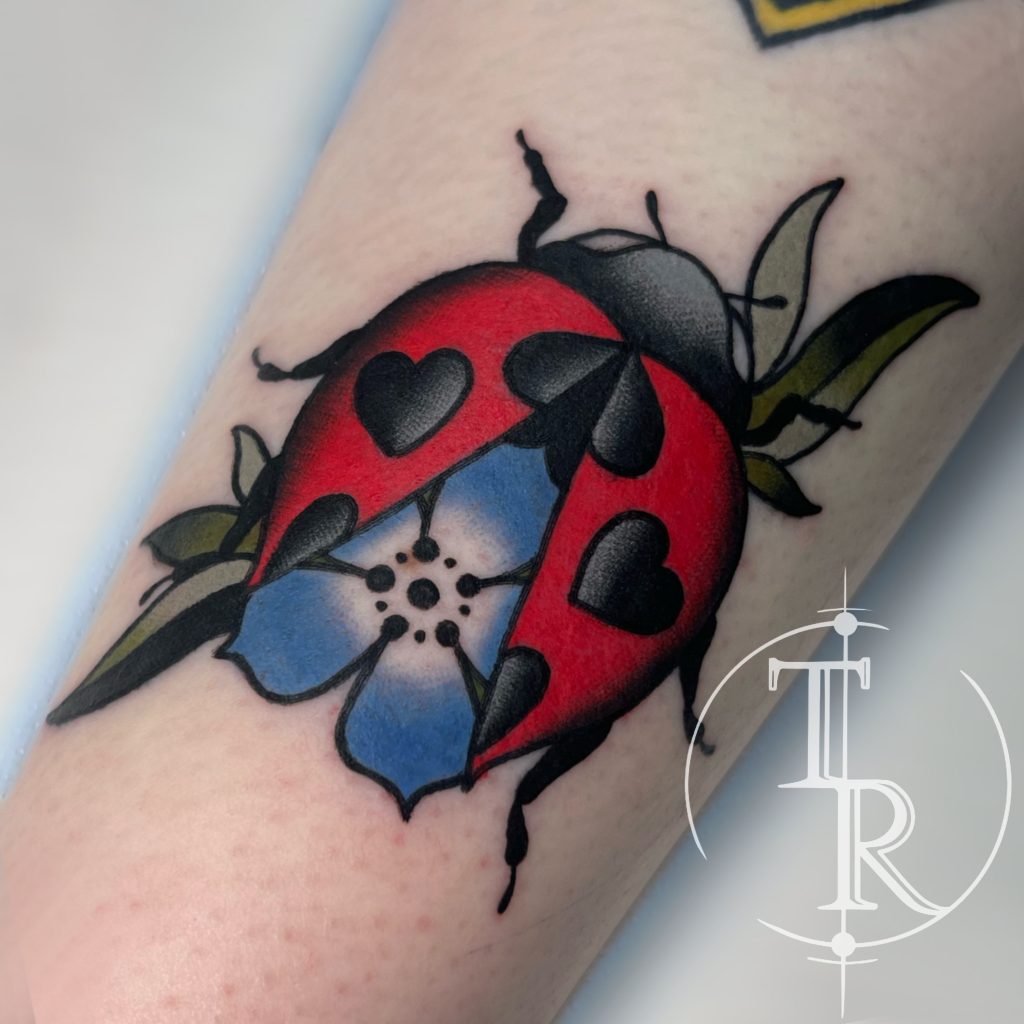 Traditional tattoo portfolio Chesterfield example from Tabula Rasa Tattoo Studio